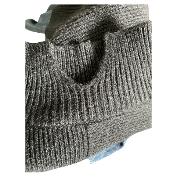 Everlane Mockneck Cashmere Sweater Size X-Small - Picture 5 of 8